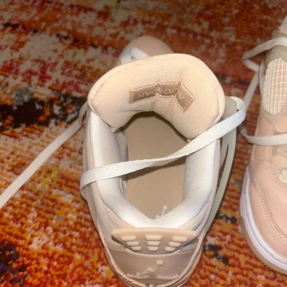 Jordan 4 Retro Shimmer - Picture 3 of 4